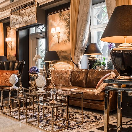 Bachleda Luxury Hotel Krakow Mgallery Hotel Collection Extérieur photo The lobby of the hotel